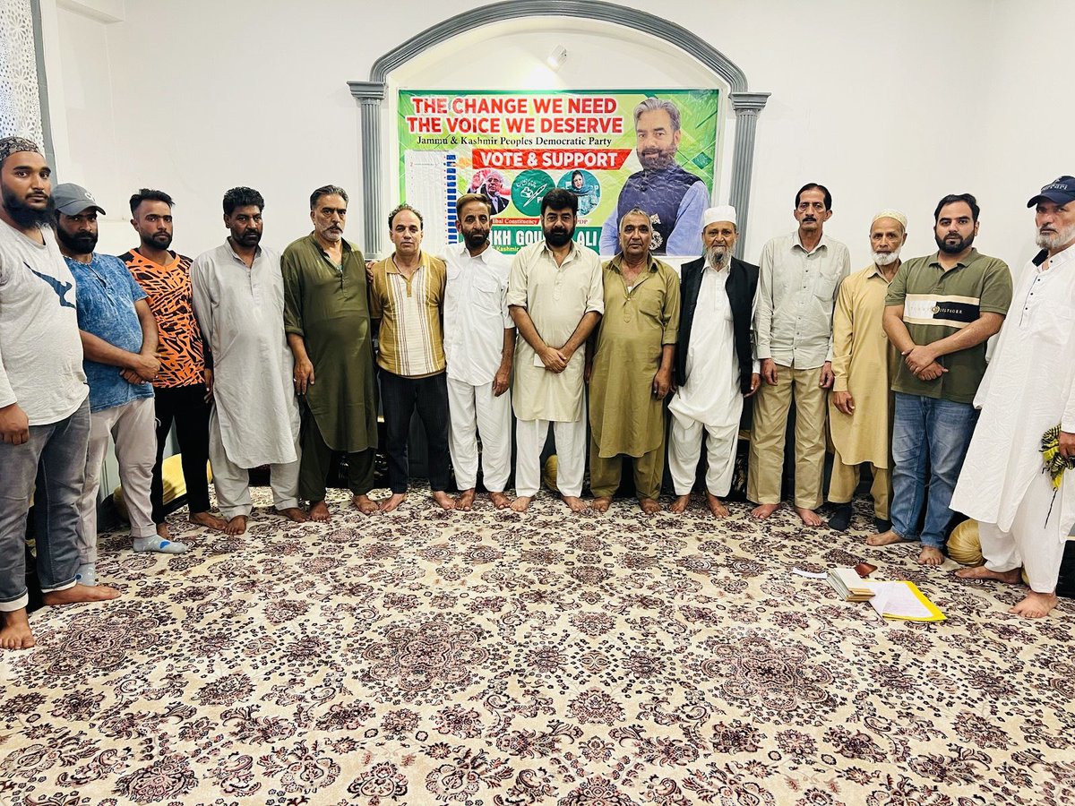 sheikhgowher10's tweet photo. The PDP Incharge Zadibal constituency Sheikh Gowher convened a significant party meeting today in hawal, Zadibal. The meeting witnessed active participation from key party workers. It was decided in next 8 days the party Incharge will constitute framework of the designations. https://t.co/W71KmWcn8D