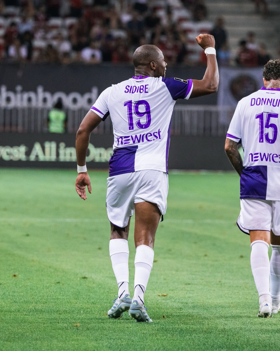 TFC Database (@tfcdatabase) on Twitter photo ๐Les 5 derniers dรฉfenseurs qui ont inscrit le tout premier but TCC de la saison du <a href="/ToulouseFC/">Toulouse FC</a>.
1984/85 : Alberto Tarantini
1997/1998 : Dominique Arribagรฉ
2008/2009 : Daniel Congrรฉ
2016/2017 : Issa Diop
2025/2026 : Djibril Sidibรฉ
#OGCNTFC ๐Les 5 derniers dรฉfenseurs qui ont inscrit le tout premier but TCC de la saison du <a href="/ToulouseFC/">Toulouse FC</a>.
1984/85 : Alberto Tarantini
1997/1998 : Dominique Arribagรฉ
2008/2009 : Daniel Congrรฉ
2016/2017 : Issa Diop
2025/2026 : Djibril Sidibรฉ
#OGCNTFC