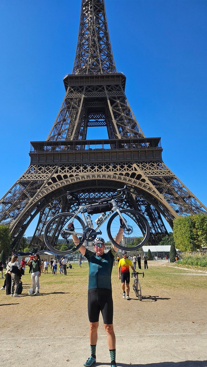 Russel Turner tweet media