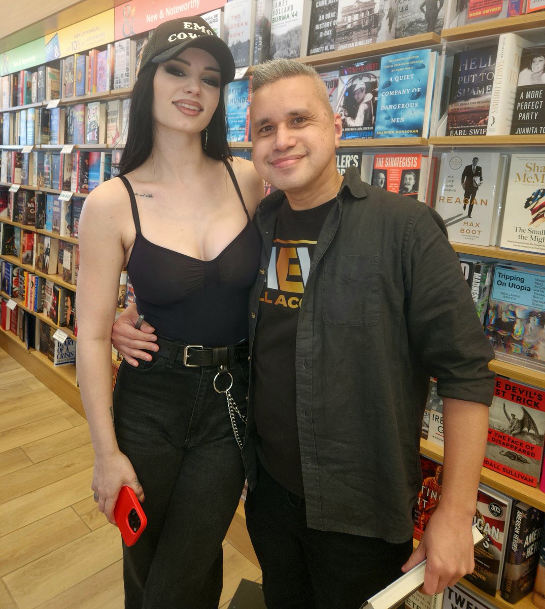 John Orquiola 🖖 tweet media