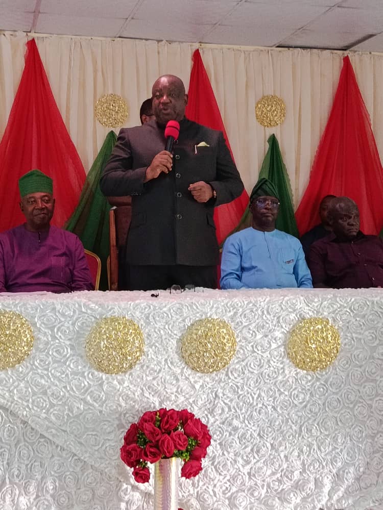 DIRECTOR GENERAL OF PLASCHEMA, DR. KWANDE DAWAL, JOINED GOVERNOR MUTFWANG FOR PLATEAU STATE PDP CENTRAL ZONE STAKEHOLDERS MEETING

Yesterday, at Retna Suites in Jos, the Plateau state Capital, The Acting Director-General of the Plateau State Contributory Healthcare Management