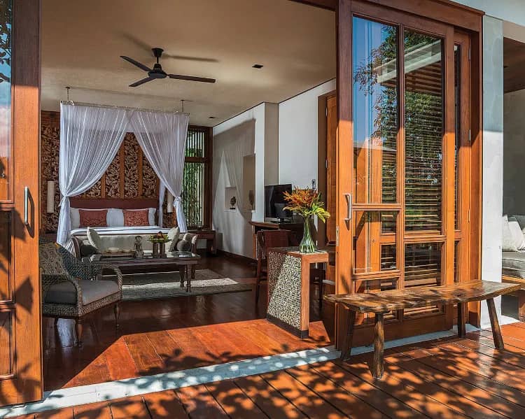 Hotels_016's tweet photo. 🌿 Four Seasons Bali at Sayan: منتجع فاخر في أوبود بين حقول الأرز والنهر. فيلات ببرك خاصة، سبا مستوحى من الثقافة البالية، وجلسات يوجا وتأمل. تجربة فريدة تصل إليها بالقارب! 🏡✨
    🔗إحجز الآن 
https://t.co/ymEQzpVHE1
#Chelsea
#سفر #سياحة #منتجعات #صيف2025 #بالي https://t.co/CS7ndJPYYD