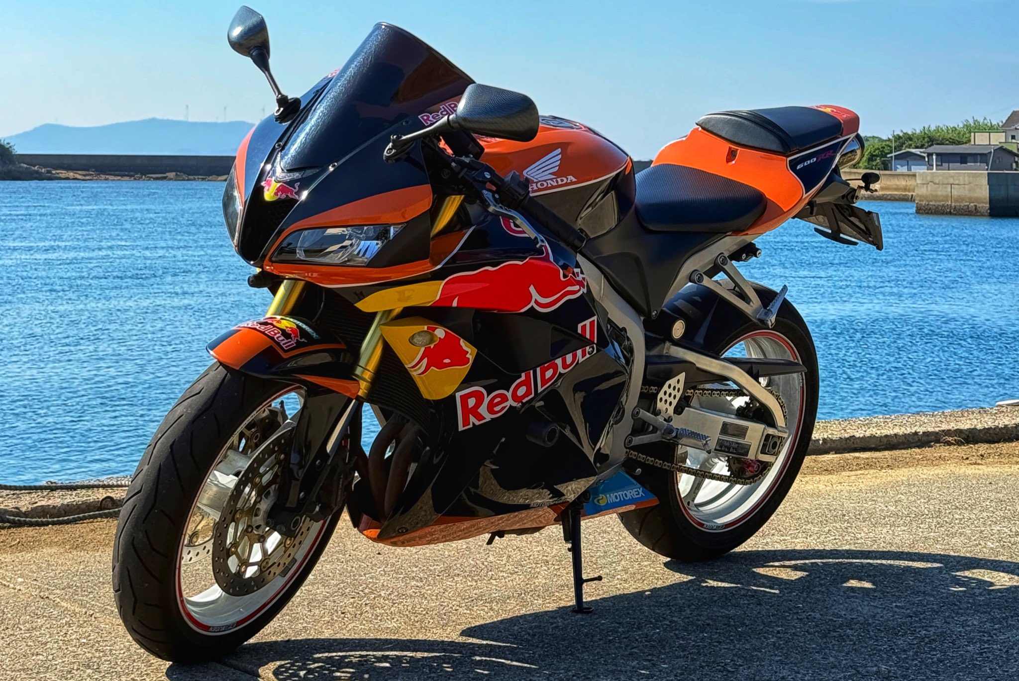 ちーちゃん🌻GSX250R (@bakusoumotochiz) / X