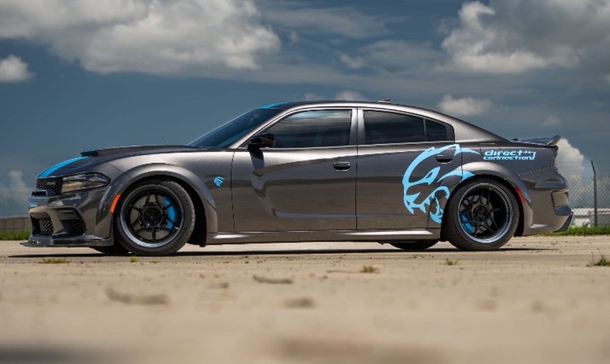 DreamGiveaway's tweet photo. #SideviewSunday with the Petty Hellcat Dream Giveaway grand prize! It is track-ready and race-inspired and signed by The King himself, Richard Petty. 👑🏁
SEE https://t.co/3pdDj4j2AM to learn more and enter to win it while helping children and veteran charities!
#MONC #Petty https://t.co/xOLb1MNZiy