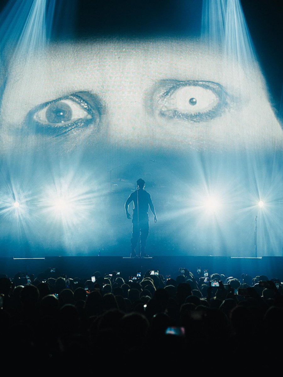 _antiboyfriend's tweet photo. this pic with Manson staring down everyone's soul has so much aura https://t.co/NyIW9uh4FN