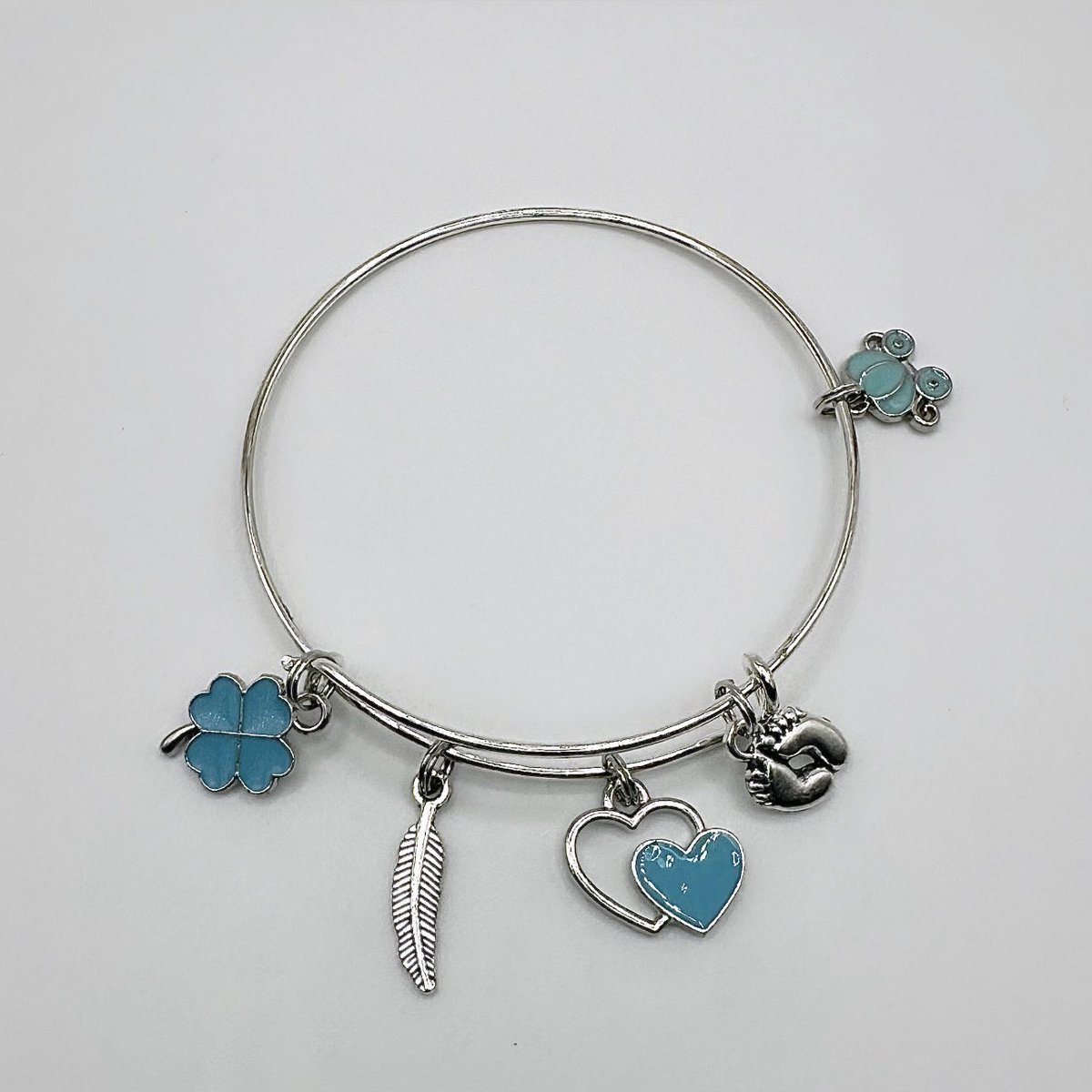 _BCharmed's tweet image. A baby shower gift for a BOY MOM 😍💙👶🏾 #BoyMom