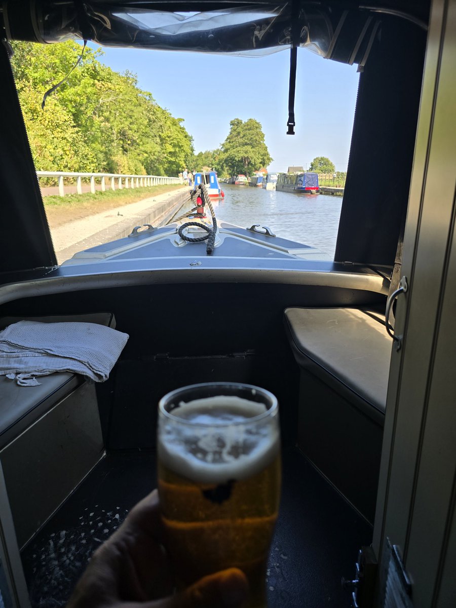 NB Goldi-Locks tweet media