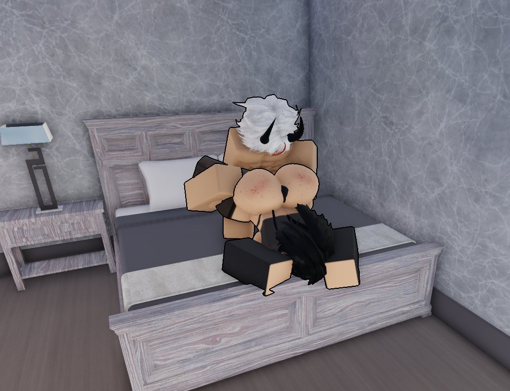 IISTIME00's tweet photo. น้องกระต่ายโดนหลอกมาห้อง😭😭
@HarutoKung_ #robloxcondo #robloxsex https://t.co/6sdyr2jERB