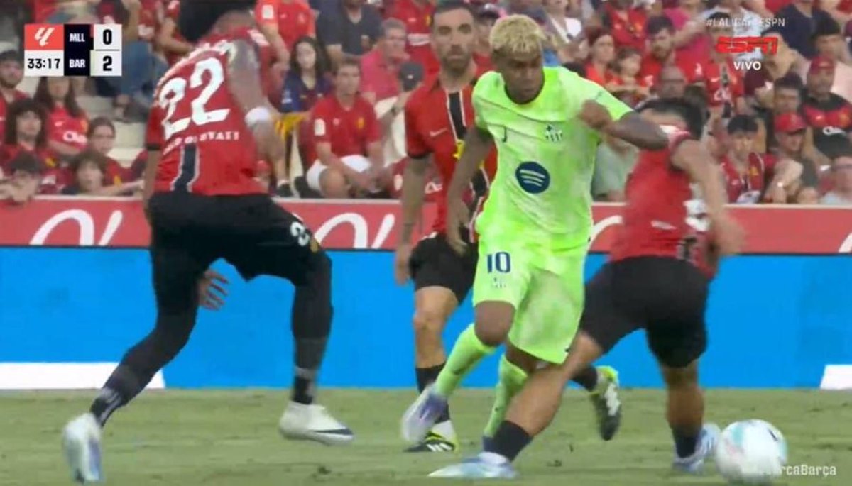 VickyLaVikinga tweet media