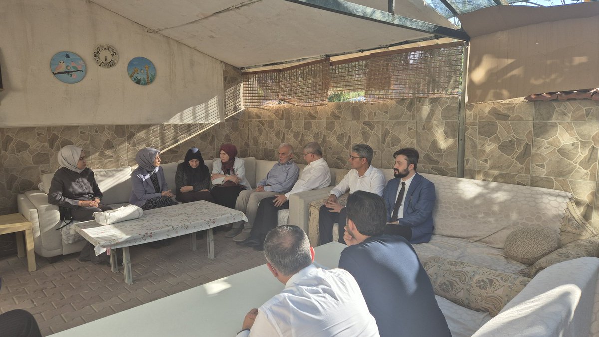 AHMET ARSLAN (@ahmetarslan42) on Twitter photo Tusaş mühendisi, Akut gönüllüsü Şehidimiz Muharrem Can'ın kıymetli ailesine Genel Başkanımız Sayın Ahmet Davutoğlu ile beraber taziye ziyaretinde bulunduk.
Ailesine, sevenlerine başsağlığı ve sabırlar dileriz.
Rabbim mekanını cennet eylesin Tusaş mühendisi, Akut gönüllüsü Şehidimiz Muharrem Can'ın kıymetli ailesine Genel Başkanımız Sayın Ahmet Davutoğlu ile beraber taziye ziyaretinde bulunduk.
Ailesine, sevenlerine başsağlığı ve sabırlar dileriz.
Rabbim mekanını cennet eylesin