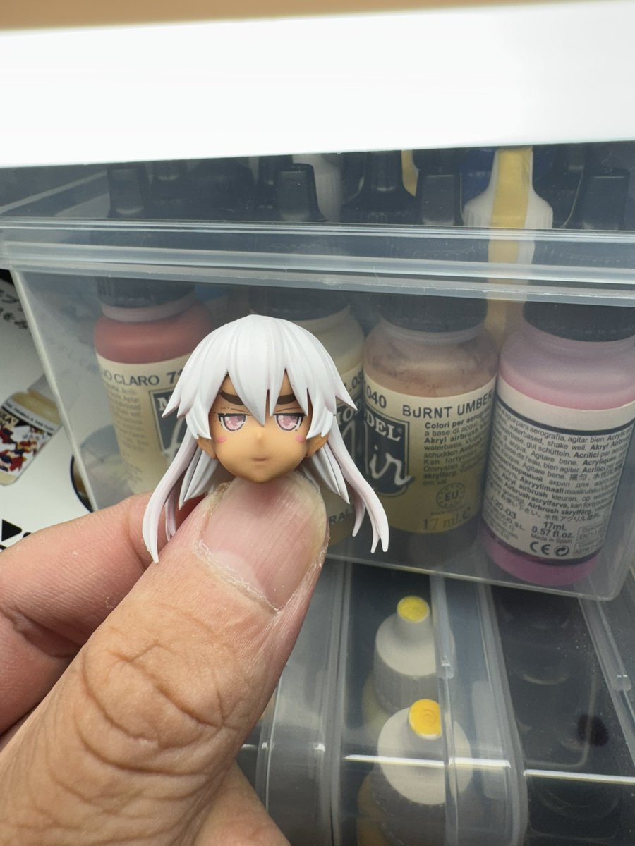 水性ホビーカラーでデカール段差消し。やり過ぎたけど目的達成！