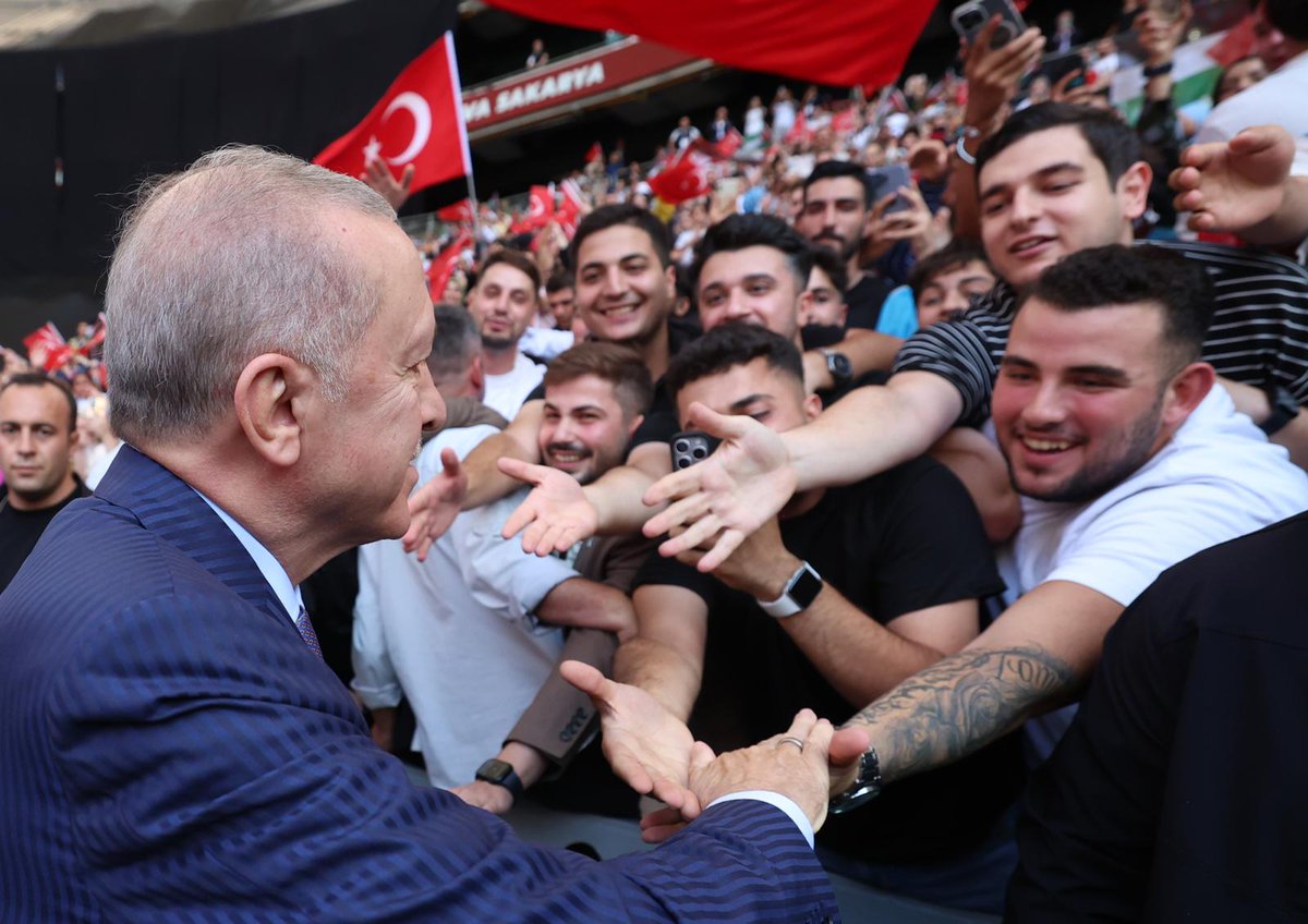 Liderimiz Recep Tayyip Erdoğan daima yanındayız. 🇹🇷