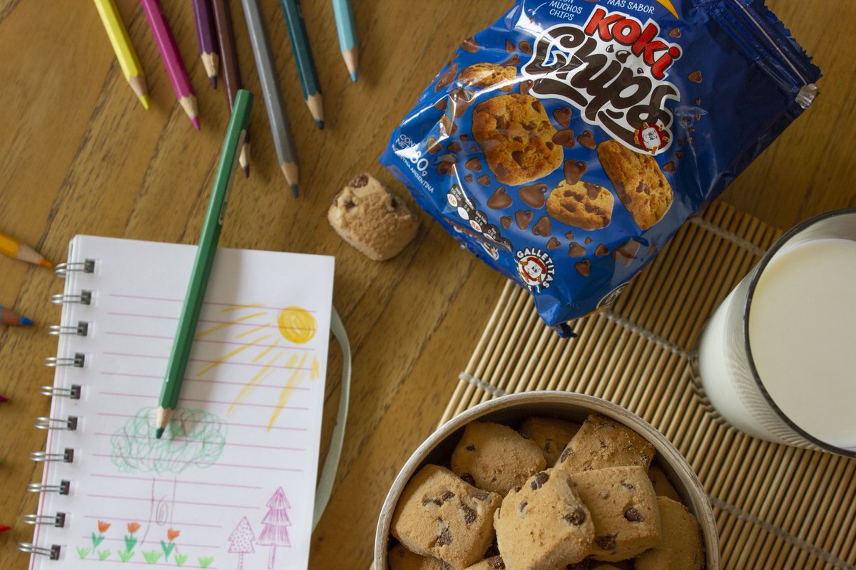 GalletitasKokis's tweet photo. Feliz día para todos los niños y niñas 🥰💞 que sus desayunos y meriendas sean siempre con Galletitas Kokis 🤭😋 https://t.co/TNYZVD36yZ