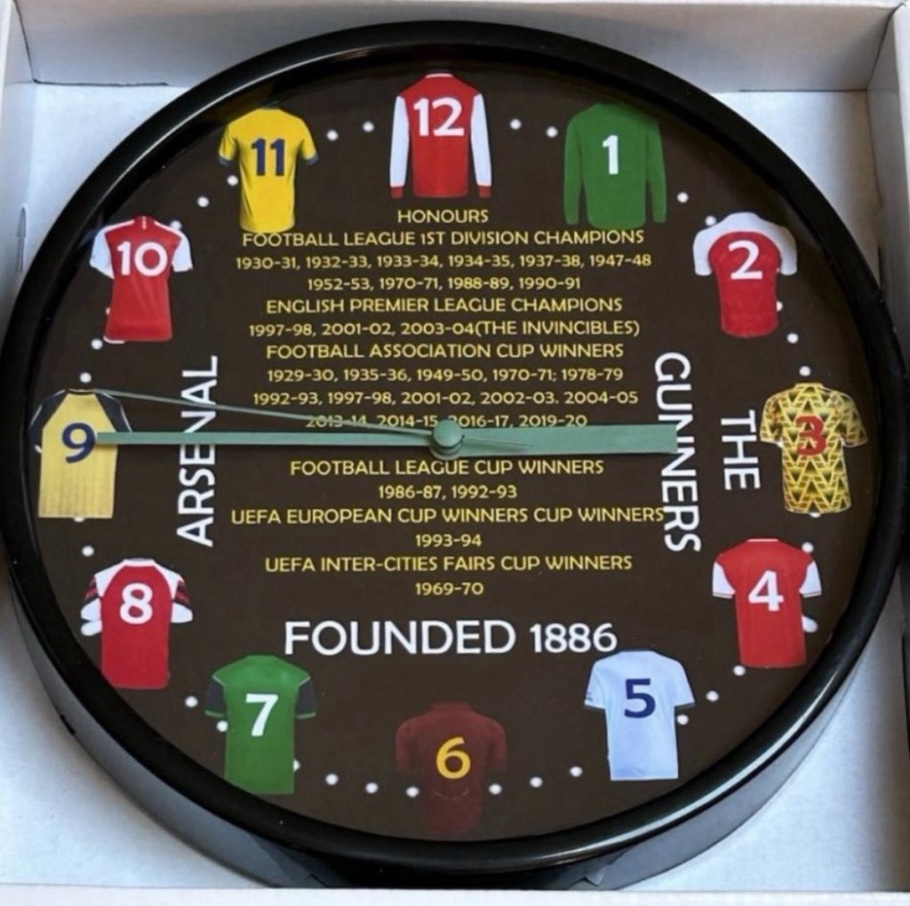 El Smuggo (@smuggo49) on Twitter photo 🚨 MATCHDAY GIVEAWAY! 🚨
First Arsenal game of the season & El Smuggo is teaming up with <a href="/ClassFootyClock/">Classic Football Clocks</a> to give away a stunning Arsenal clock of the clubs fantastic honours, which will be updated every season, they win a trophy. 🕒❤️
To enter:
🔁 Repost
❤️ Like
✅ Follow 🚨 MATCHDAY GIVEAWAY! 🚨
First Arsenal game of the season & El Smuggo is teaming up with <a href="/ClassFootyClock/">Classic Football Clocks</a> to give away a stunning Arsenal clock of the clubs fantastic honours, which will be updated every season, they win a trophy. 🕒❤️
To enter:
🔁 Repost
❤️ Like
✅ Follow