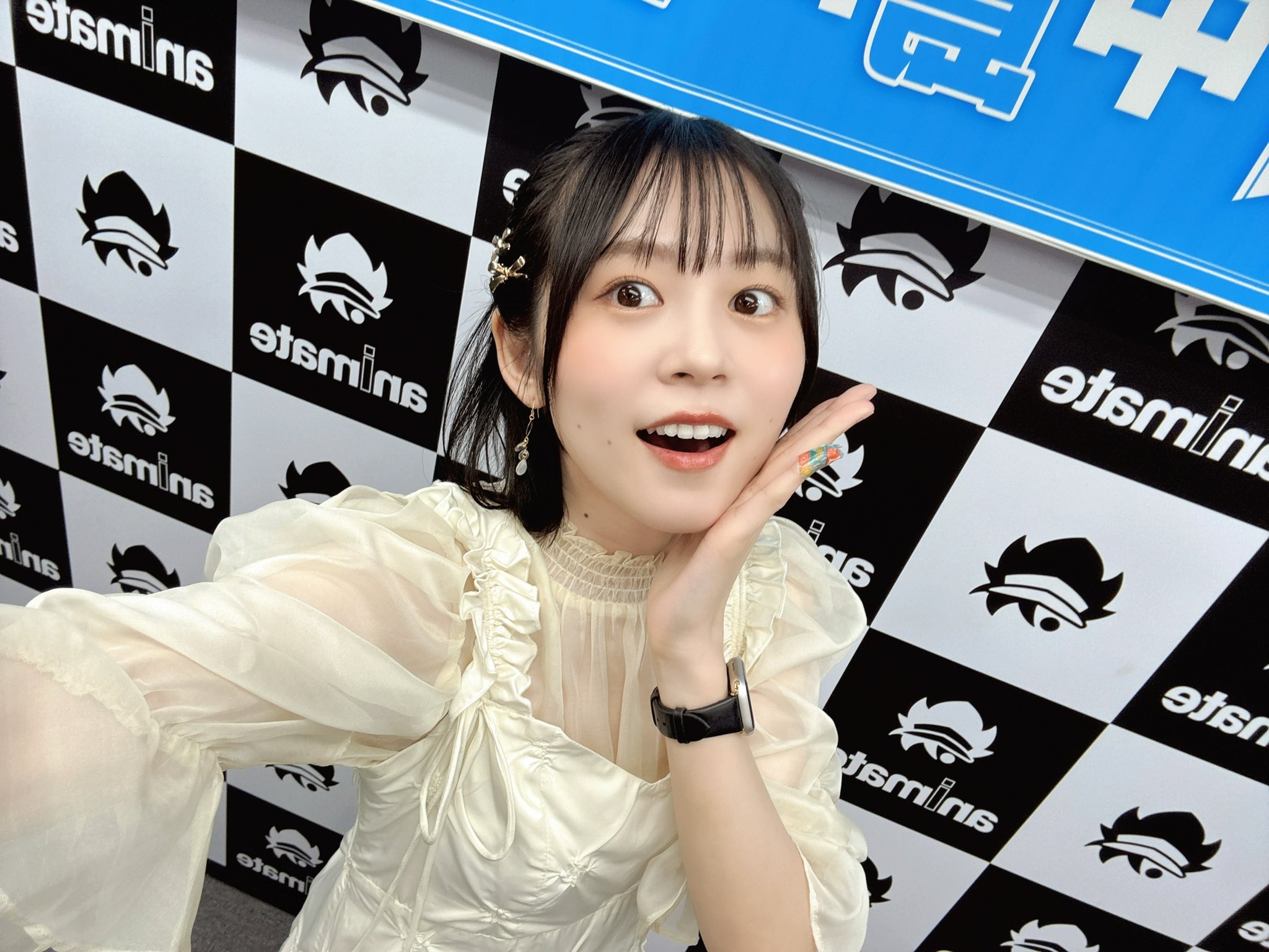 中島由貴さん　直筆サイン&メッセージ入り生写真＋おまけ 中島由貴 直筆 サイン入り ブロマイド - メルカリ