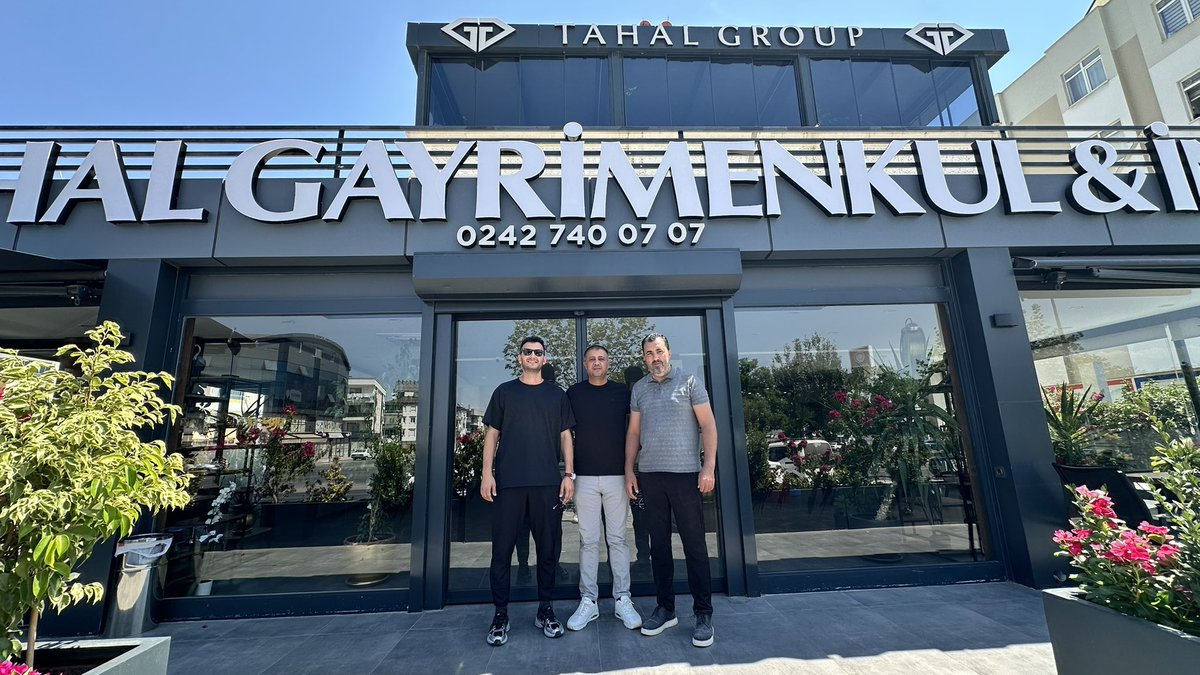 Antalya’da güçlü bir yapılanma için ASKON Antalya şubemizde çalışmalarımıza devam ediyoruz 
<a href="/AntalyaAskon/">ASKON ANTALYA #MilliKalkınmanınGüçlüAdı</a> <a href="/OnurKACAR18/">Onur KACAR</a>