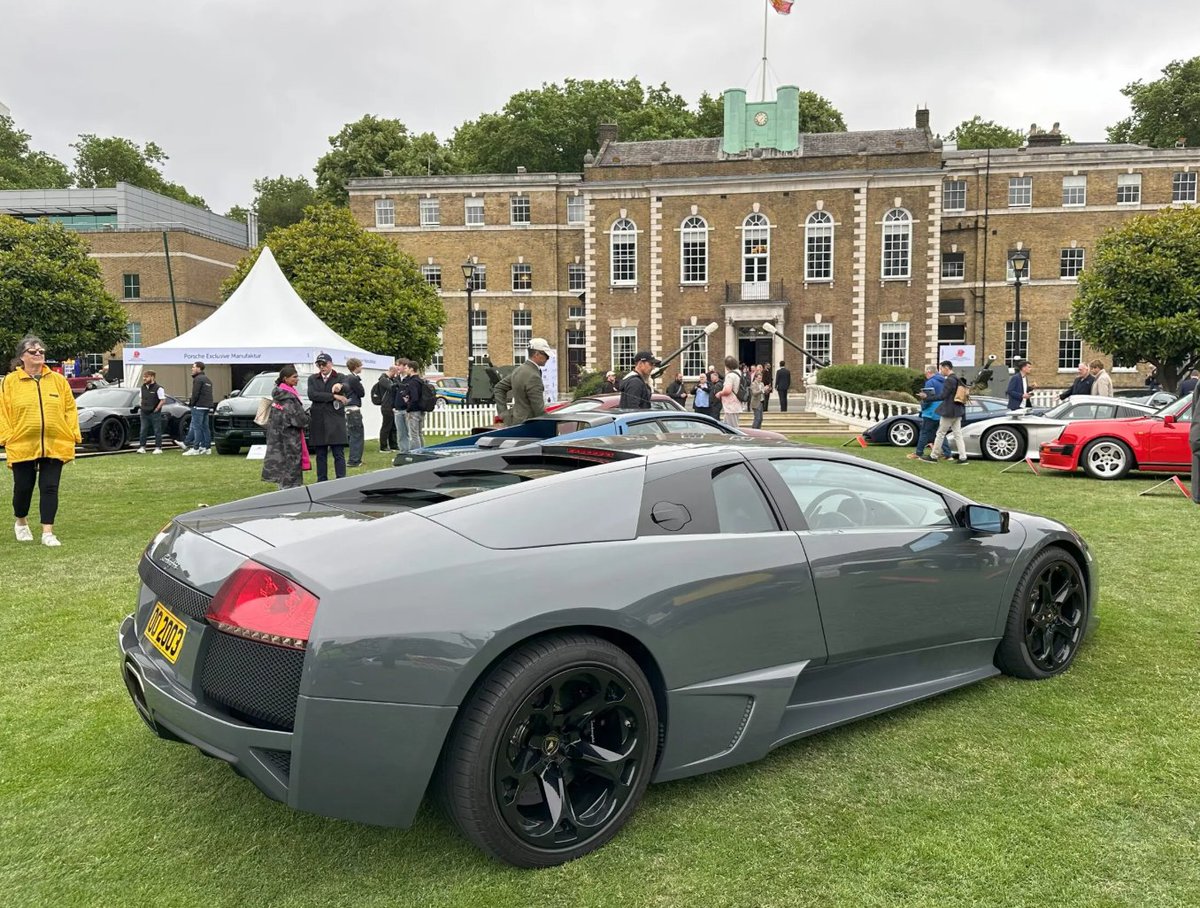 As the first entirely new car built under Audi ownership, the Murciélago was a bold step for Lamborghini. Under the Donckerwolke body lay a 573bhp 6.2-litre V12 allied to all-wheel drive and an e-Gear semi-auto or a manual ‘box. The car could hit 62mph in 3.8 seconds!

#carblog