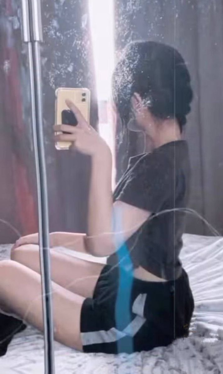 xiaoyuu_06's tweet photo. 来嘛 我们床上见🤭💦 https://t.co/4cte8J1gbn