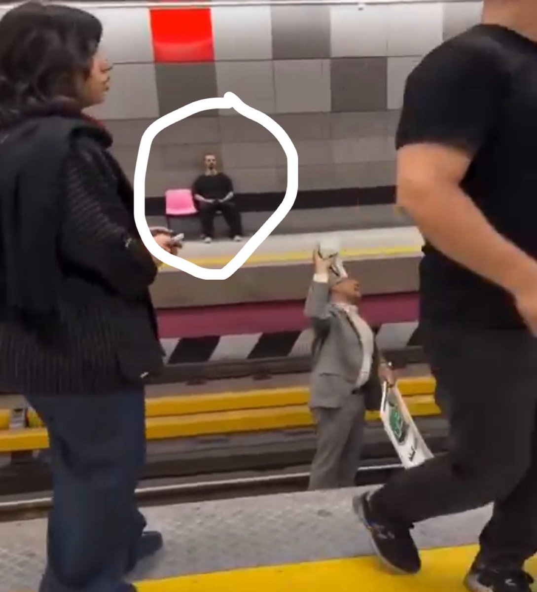 Cyrus The Great 𓃬☼ tweet media