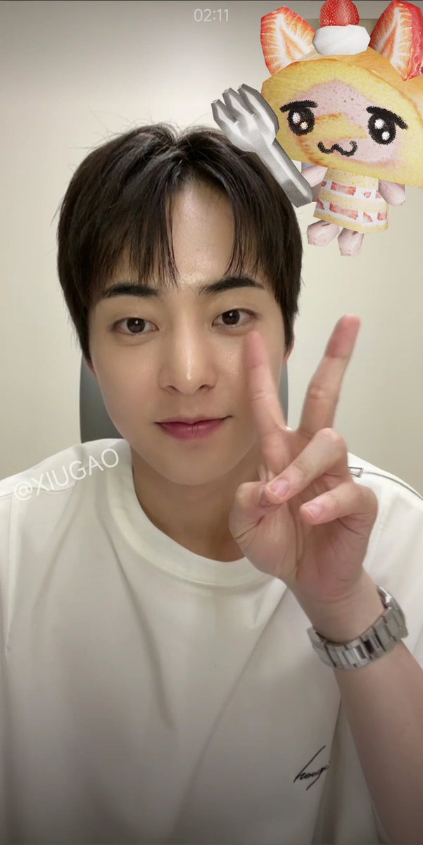 영통 시작할때 브이하고 기다리구있던 시우민 🥹🥹