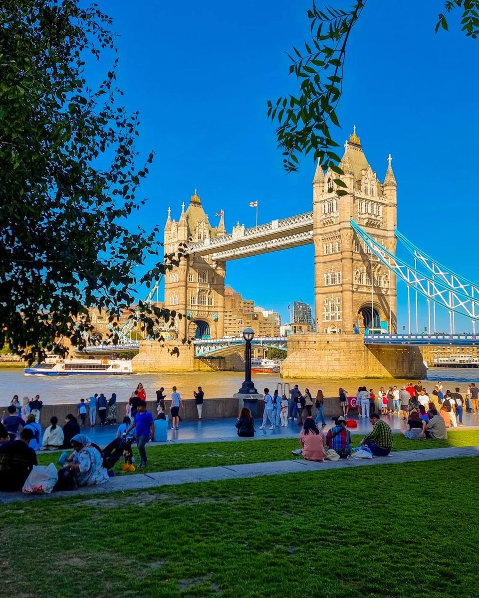 United Kingdom ˜˜