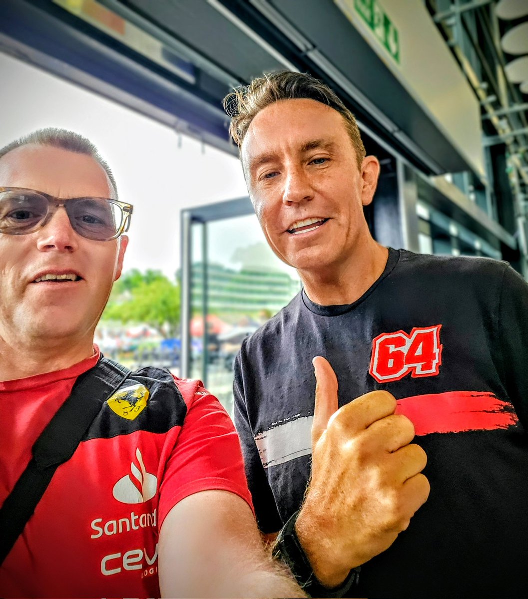 rogernews71's tweet photo. Thanks for the meet&amp;greet @UKmotorshow on Saturday @markmccann64 https://t.co/1SfRF9DqA1
