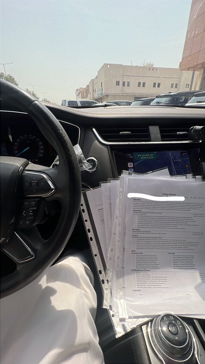CyberFawaz's tweet photo. @S2_JOB2 صباح التقديم اليدوي 👍🏻 https://t.co/0p0XeDZdhC