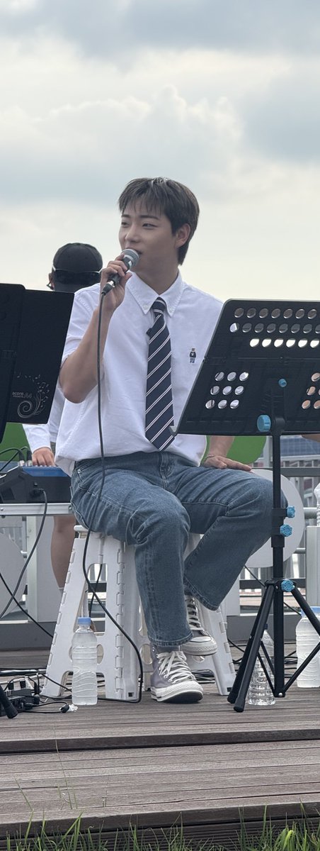 더웠지만 잘생겼었습니다..🥹
약간 꿈?같아요