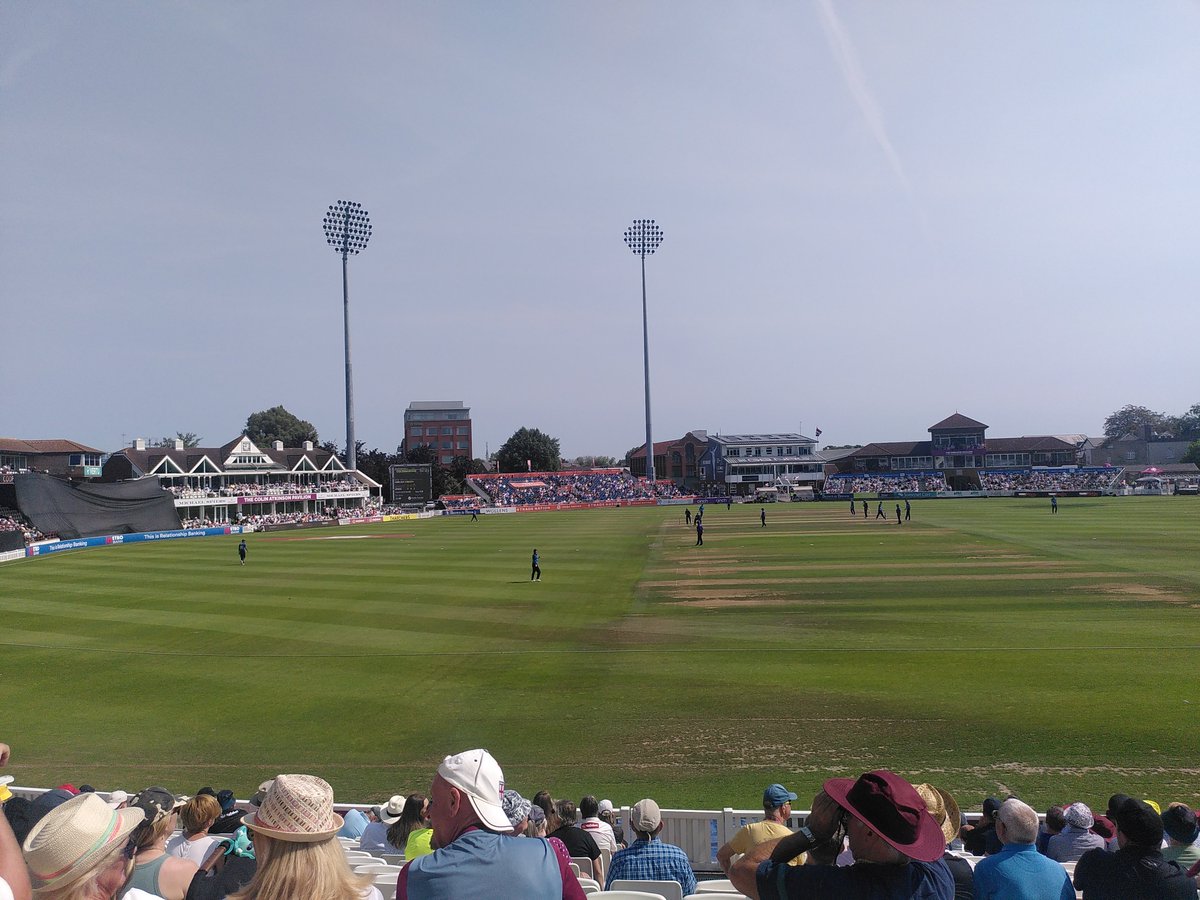 Sunday...

SOMvWAR #wearesomerset