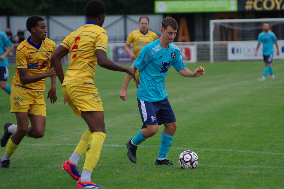 Rayleigh Footie ⚽️ tweet media