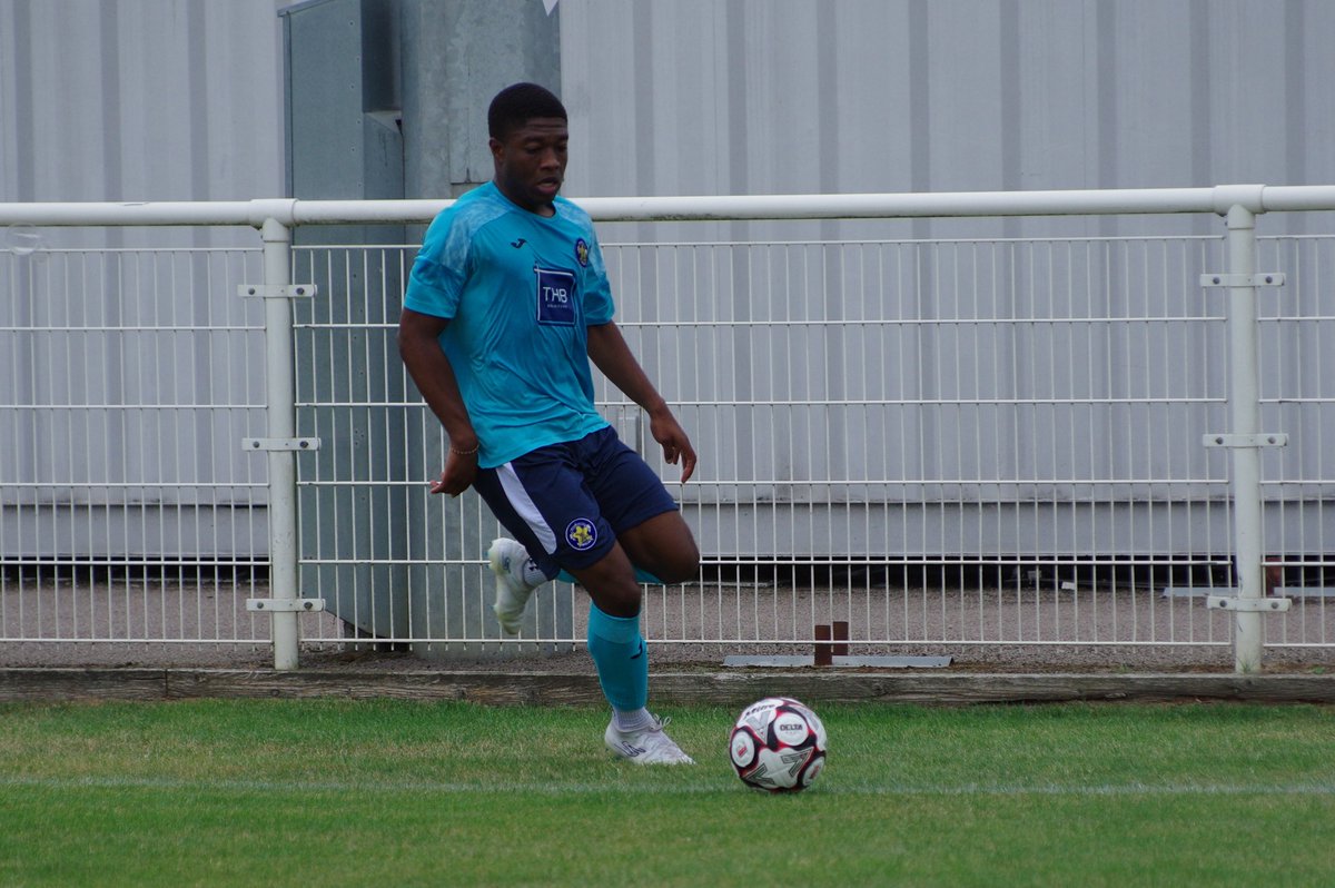 Rayleigh Footie ⚽️ tweet media