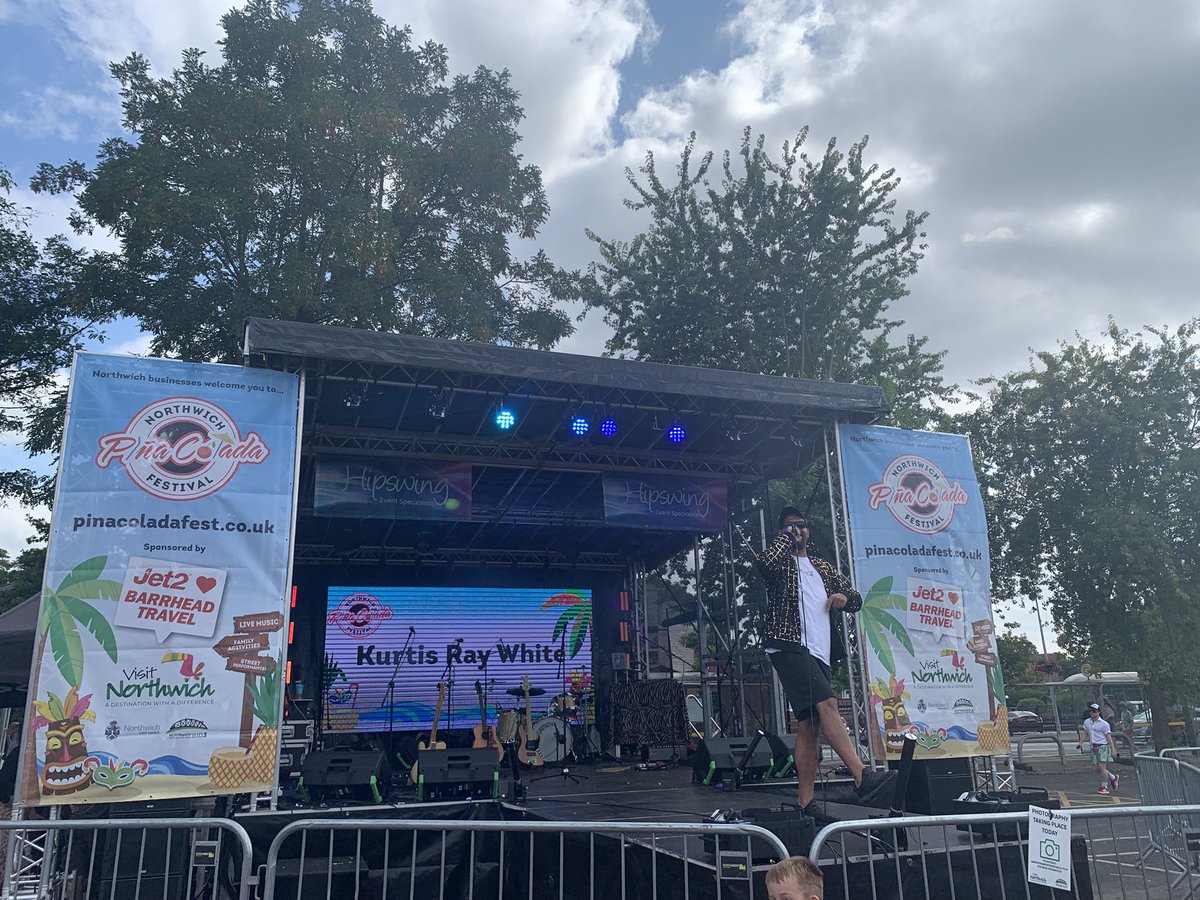 Fantastic day yesterday at a Northwich Pina Colada Festival <a href="/NorthwichBID/">Northwich Town BID</a> #northwich