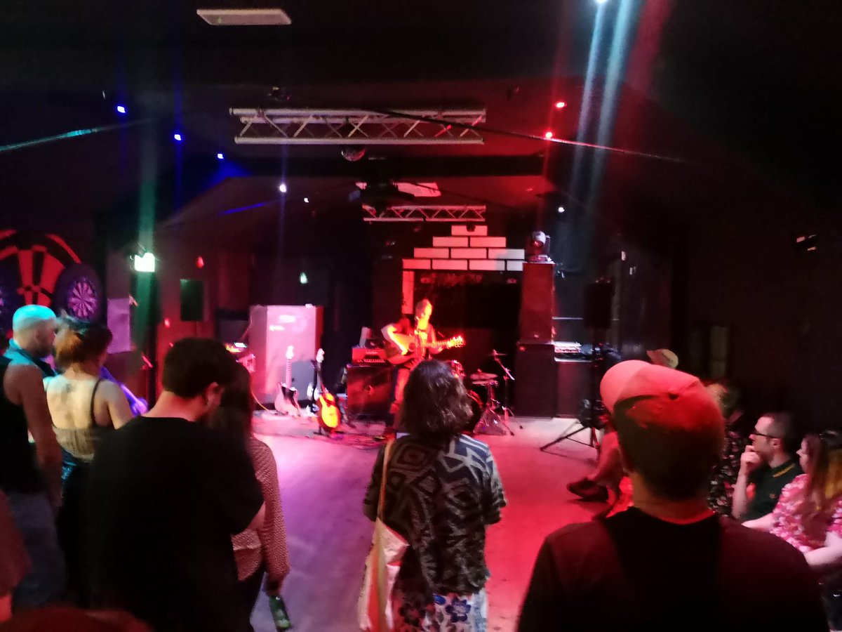 1987tilpresent tweet media