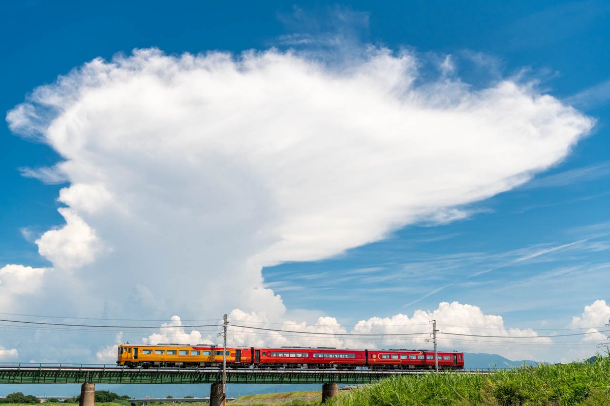 鉄床雲

#伊予灘ものがたり
#予讃線