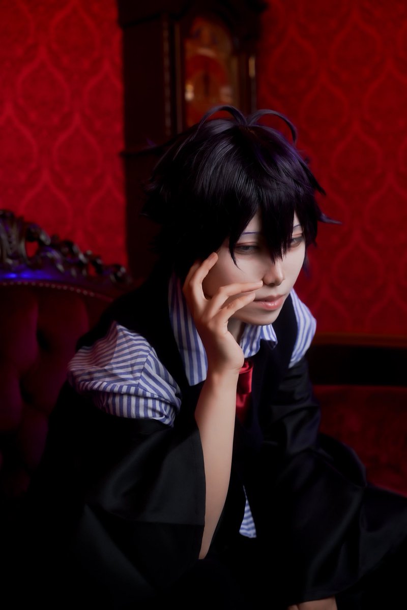 ⚠︎︎cos
「先生！僕たちが世界を滅ぼします。」
    ソロ・ペイストリー

        『悪い魔導士』____ってなんだ?

 # 僕せか コスプレ