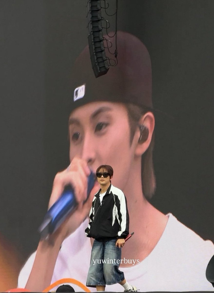 haechan and his waterMARK