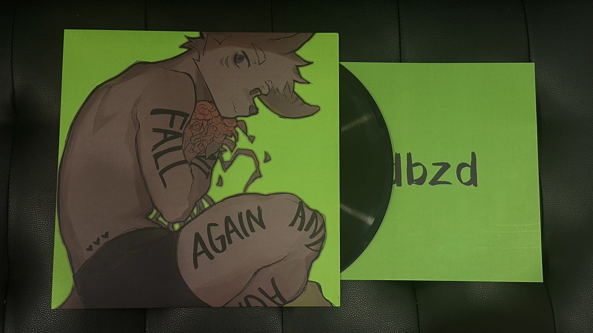 碉堡炸彈 tweet media