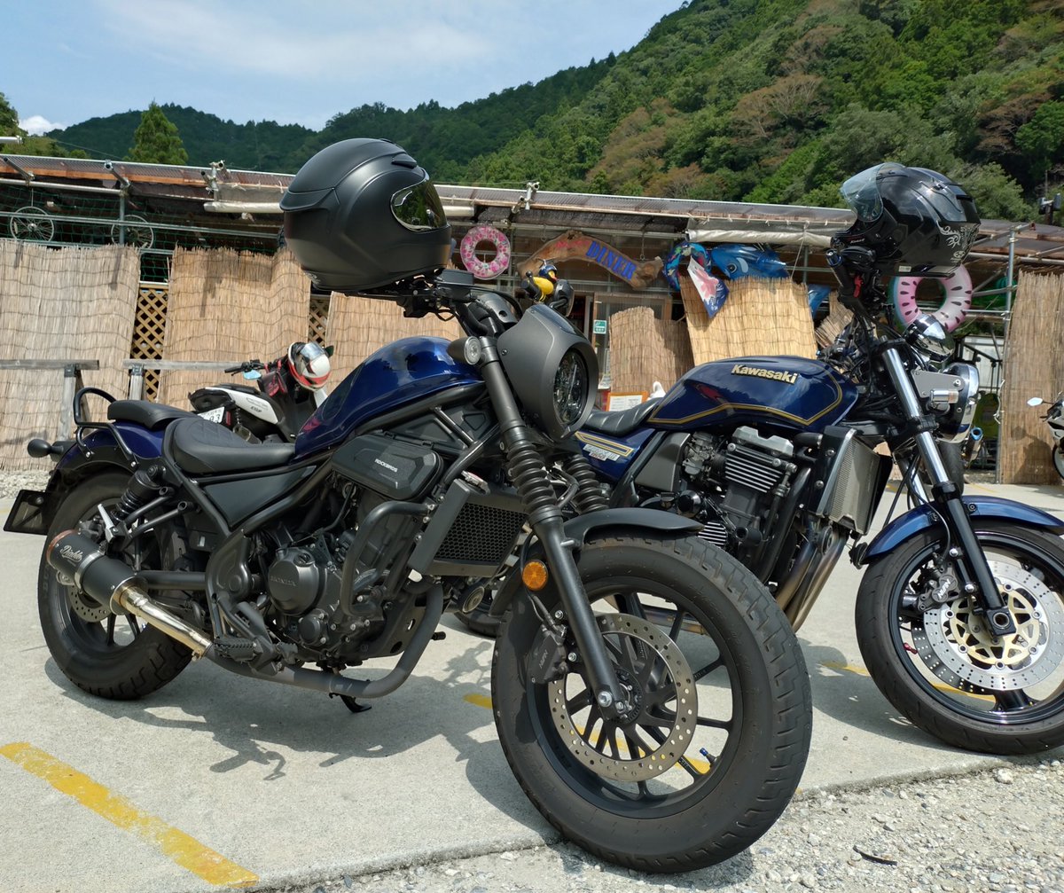 hiro1227og's tweet photo. 酷暑の中、モーニングツーリングからの道の駅巡り
motoDINERさんにてタマゴサンドモーニング
道の駅　十津川郷　奥熊野古道ほんぐう　熊野古道中辺路
明恵ふるさと館　あらぎの里　しみず　道の駅走破
#ツーリング
#レブル
#ZRX
#モトダイナー
#道の駅 https://t.co/mhmeaXQBGS