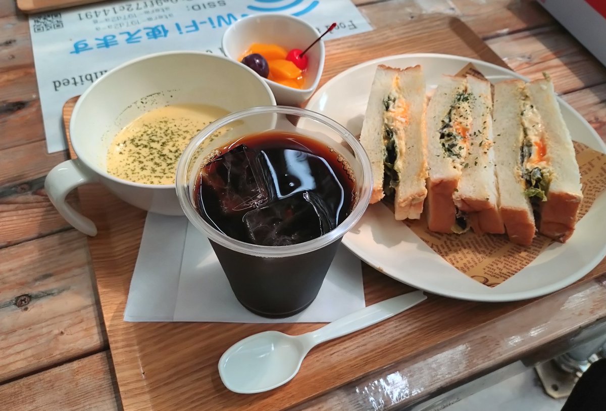hiro1227og's tweet photo. 酷暑の中、モーニングツーリングからの道の駅巡り
motoDINERさんにてタマゴサンドモーニング
道の駅　十津川郷　奥熊野古道ほんぐう　熊野古道中辺路
明恵ふるさと館　あらぎの里　しみず　道の駅走破
#ツーリング
#レブル
#ZRX
#モトダイナー
#道の駅 https://t.co/mhmeaXQBGS