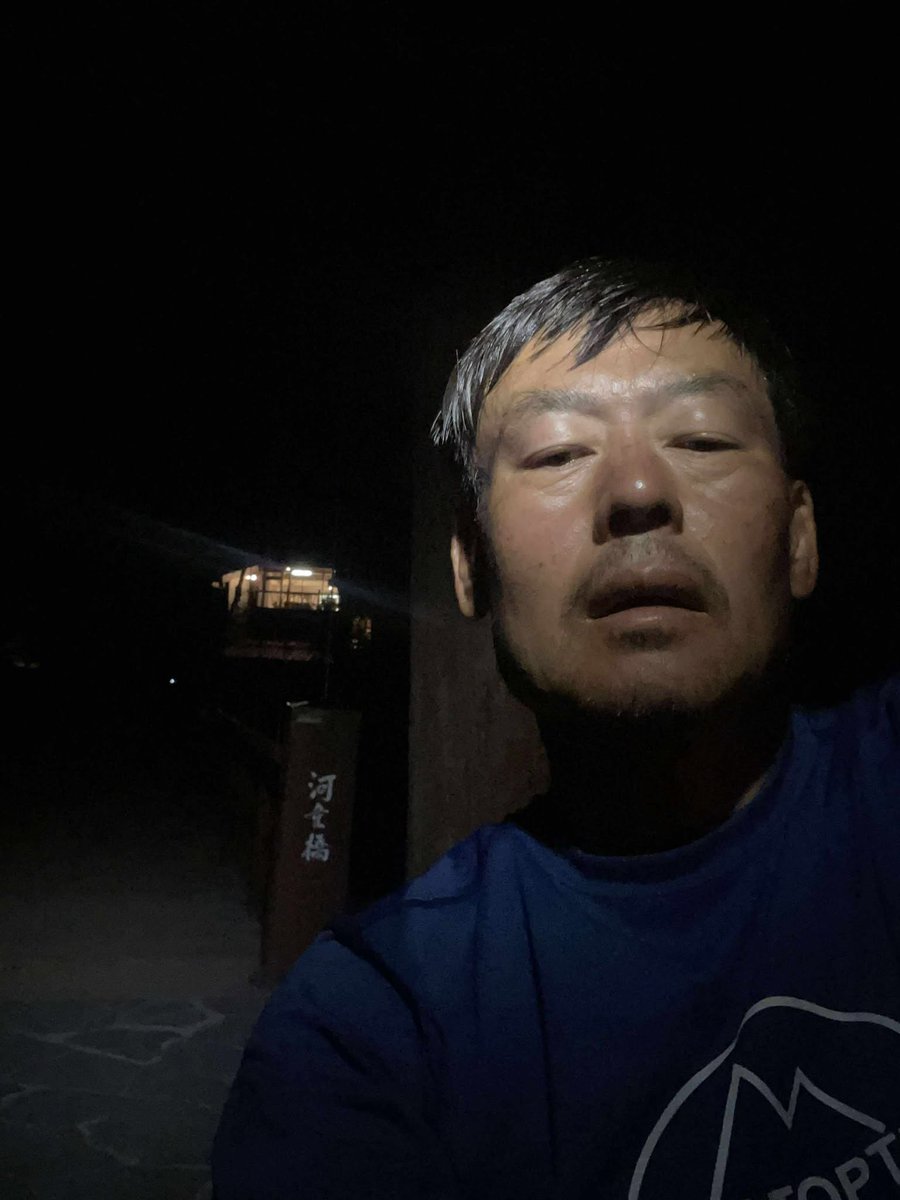 ToptenThe's tweet photo. THETOPTEN2025 8月17日(日) 19:16
飴本義一(09) 上高地・河童橋
THETOPTEN2025 フィニッシュ 7日19時間16分
標高日本トップ10の山を自分の足だけで一気に踏破
総距離約 380km、累積標高約 24000m
#THETOPTEN
#clefhats
#ガーニーグージャパン
#スター商事
#blooperbackpacks
#finetrack https://t.co/YpsA7PztEH