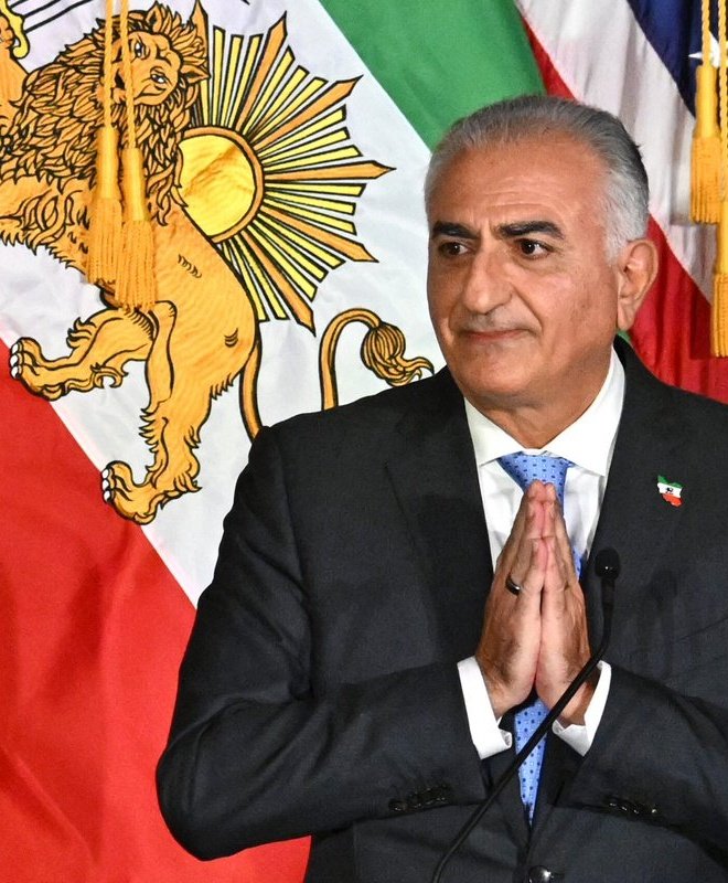 محبوب قلب 80 میلیون ایرانی 💙
#رضاشاه‌_دوم