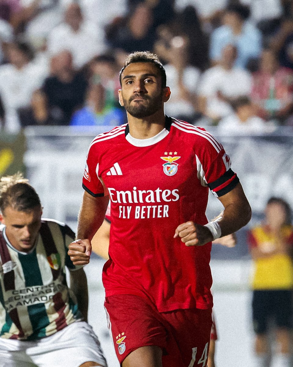 SLBenfica's tweet photo. ✨ Man of the match 🔥
#CFEASLB • #LigaPortugalBetclic https://t.co/JZSpWXmik2