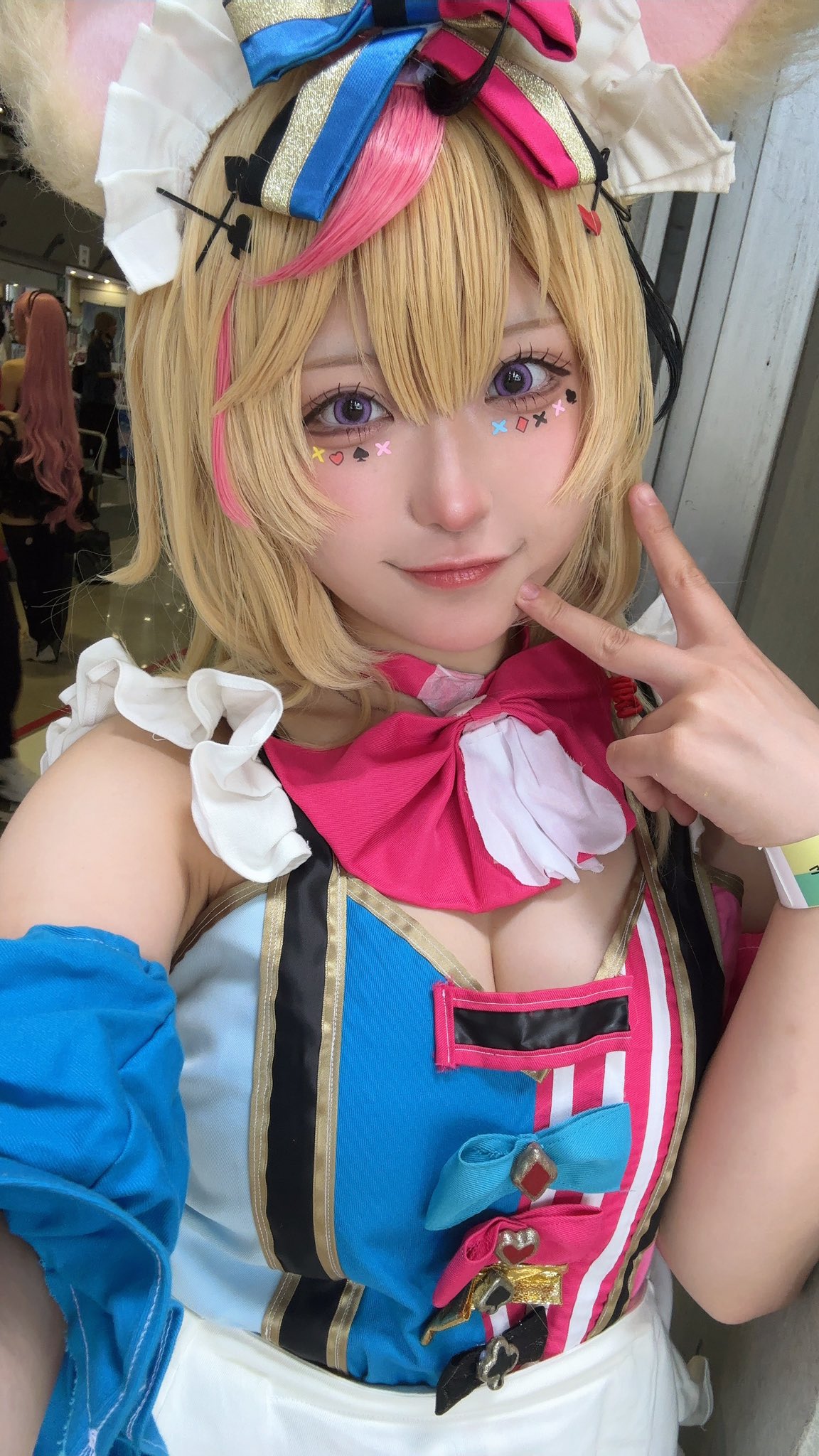にじさんじ 鏑木ろこ コスプレ ウィッグ 付き 値下げ⭕️ にじさんじ 四季凪アキラ コスプレウィッグ - メルカリ