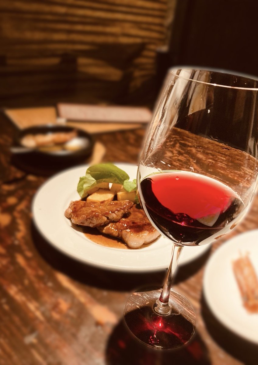 N_0024__'s tweet photo. #松戸蔵人
息子とディナー。
美味しかったですよ🍷 https://t.co/d6Ghhxw0bv