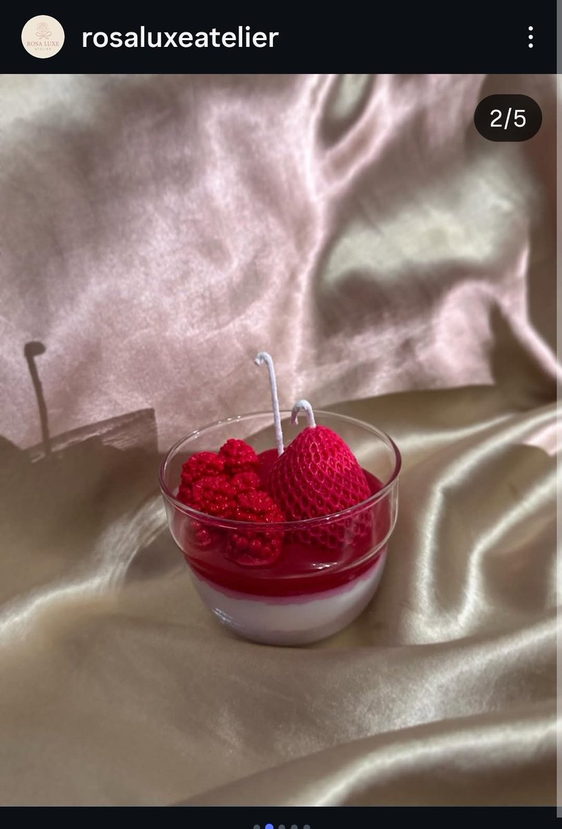 🦢 (@zambakinsani) on Twitter photo Eşi vefat eden 2 çocuğa zor yetişen, kaldığı evinde de kira sorunu yaşayan bir abla varmış. Mum satıyor. Güvenilir yerden geldi haber. Rica etsem paylaşabilir miyiz? Belki satın alarak kendisine destek olabiliriz hep beraber 🙏🏼 Eşi vefat eden 2 çocuğa zor yetişen, kaldığı evinde de kira sorunu yaşayan bir abla varmış. Mum satıyor. Güvenilir yerden geldi haber. Rica etsem paylaşabilir miyiz? Belki satın alarak kendisine destek olabiliriz hep beraber 🙏🏼