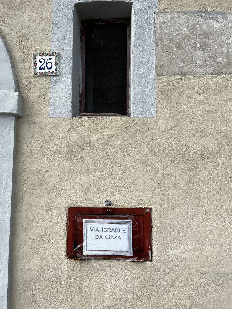 b_castiello's tweet image. 🔝 Toponomastica 🔝 #trecchina #pz