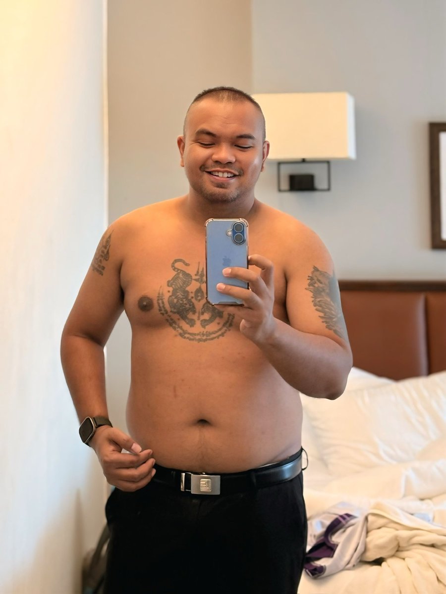 พรุ่งนี้วันจันทร์