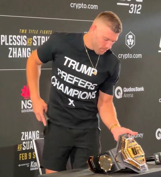 As South Africans, we feel no remorse for Dricus Du Plessis, who proudly wore a T-shirt praising Donald Trump while being misinformed about a non-existent genocide in South Africa. We are glad he lost! 🇿🇦