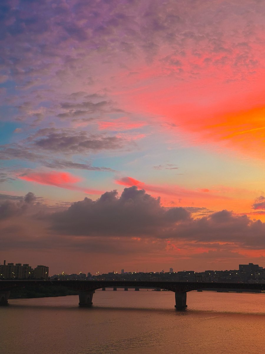 실시간 한강 ! 가을처럼 선선하고 특별했다