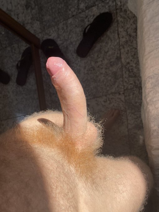 Watch Hairy Hung Ginger's leaked NSFW photo on TwXstars